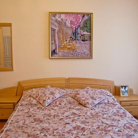 Apartman Na Zahradni Карлови Вари Екстериор снимка