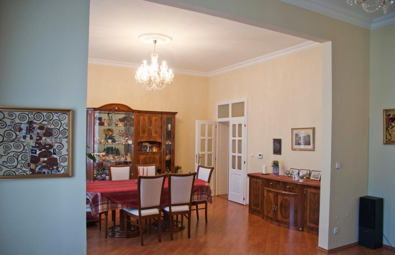Apartman Na Zahradni Карлови Вари Екстериор снимка