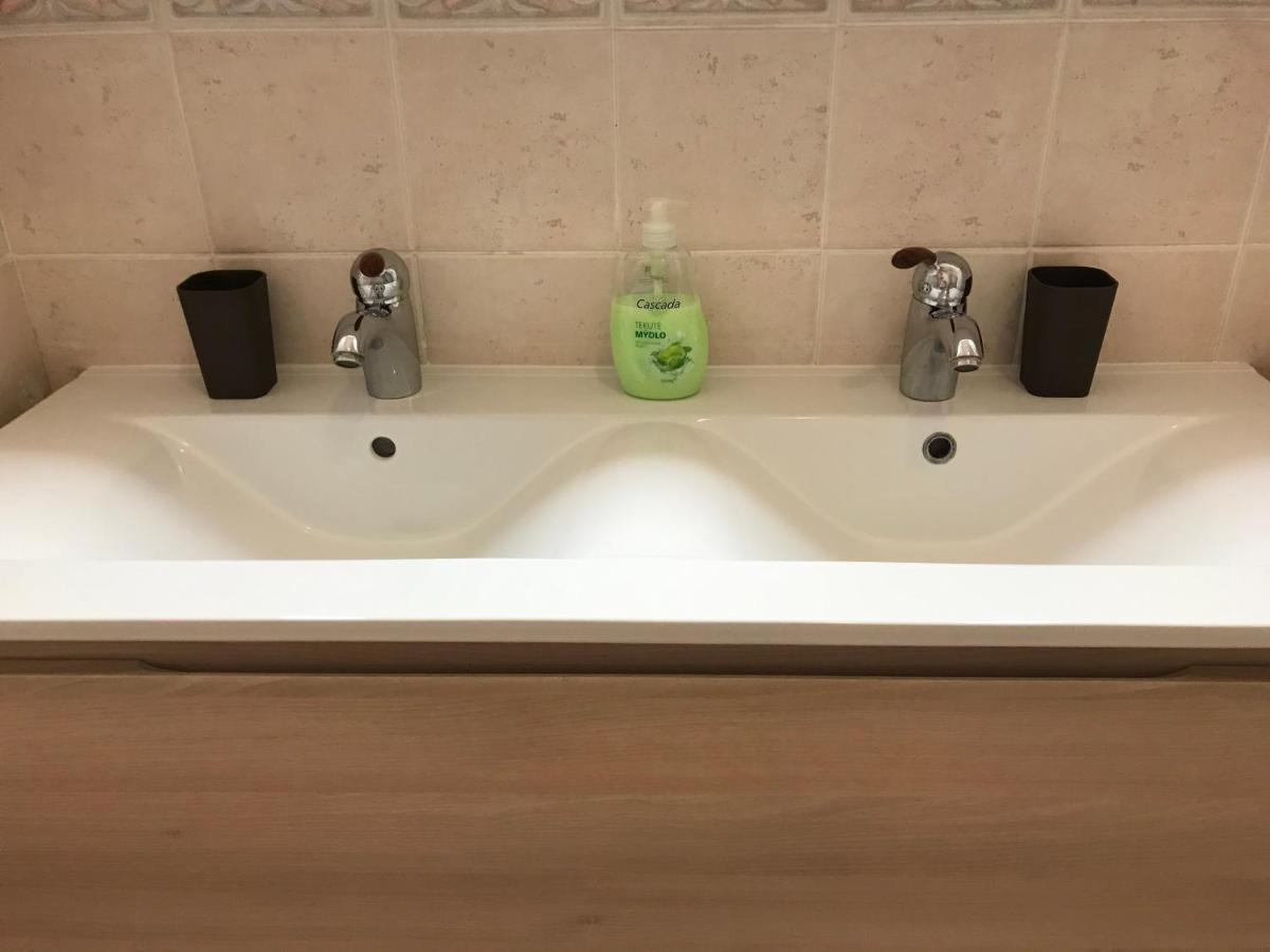 Apartman Na Zahradni Карлови Вари Екстериор снимка